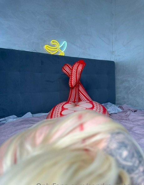 balls onlyfans adult image