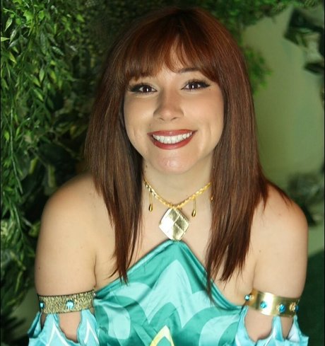 Abelina Sabrina model pictures