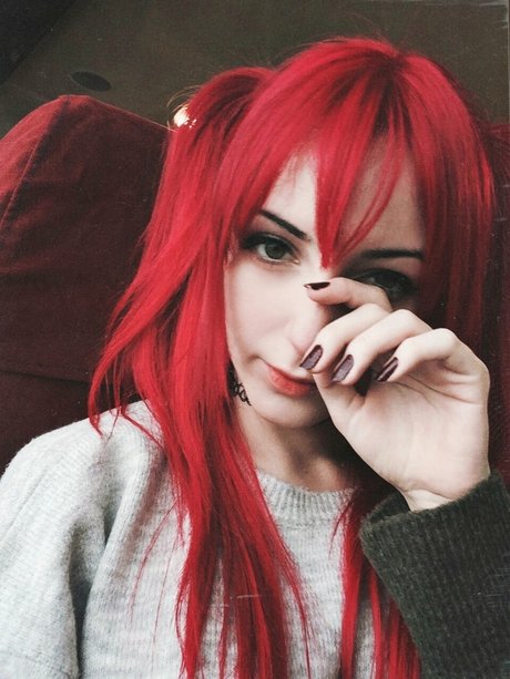 Aldreann star top picture