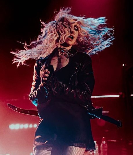 sucking tits onlyfans free naked pics