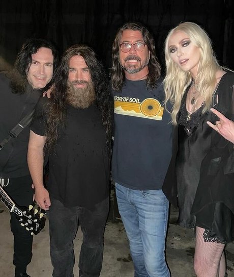 blonde deepthroat onlyfans hot sex pictures