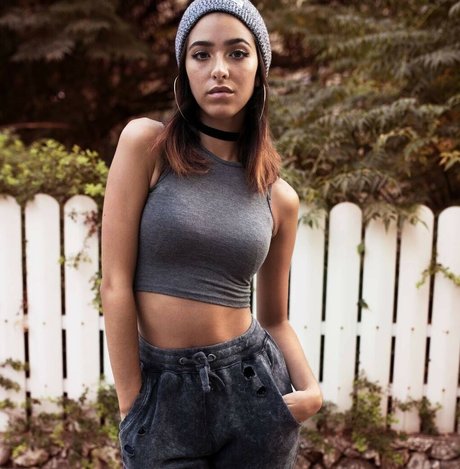 dirty talk joi onlyfans art nude images