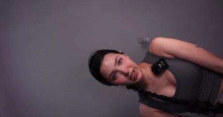 ASMR Glow art model pics