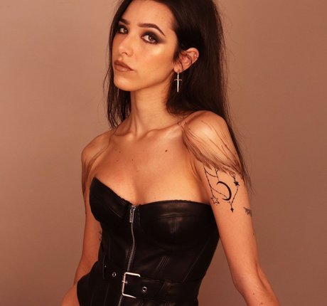 caught masturbating onlyfans top img