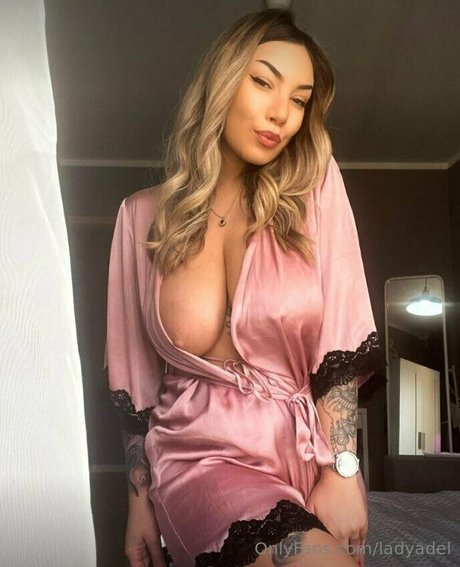 ladyadel hot pornstar picture