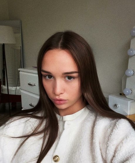 Diana Shurygina star nude pictures