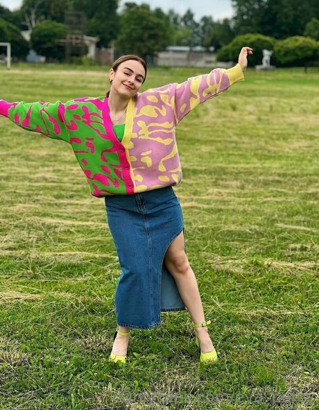 blonde hairy pussy onlyfans porno pics