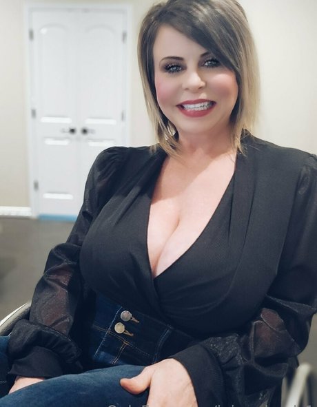 juicywheels1 nice model picture