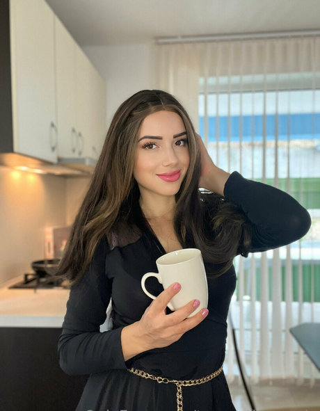 chubby babe onlyfans free porn galleries