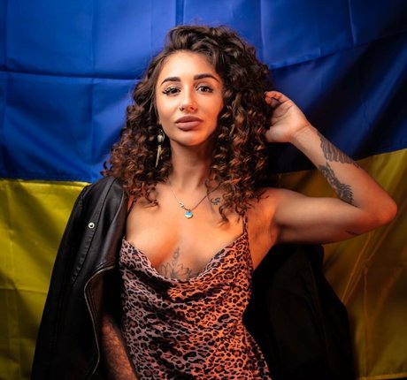 hot mature onlyfans free naked photo