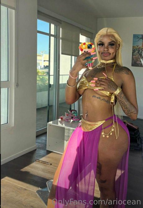 ariocean model naked pictures