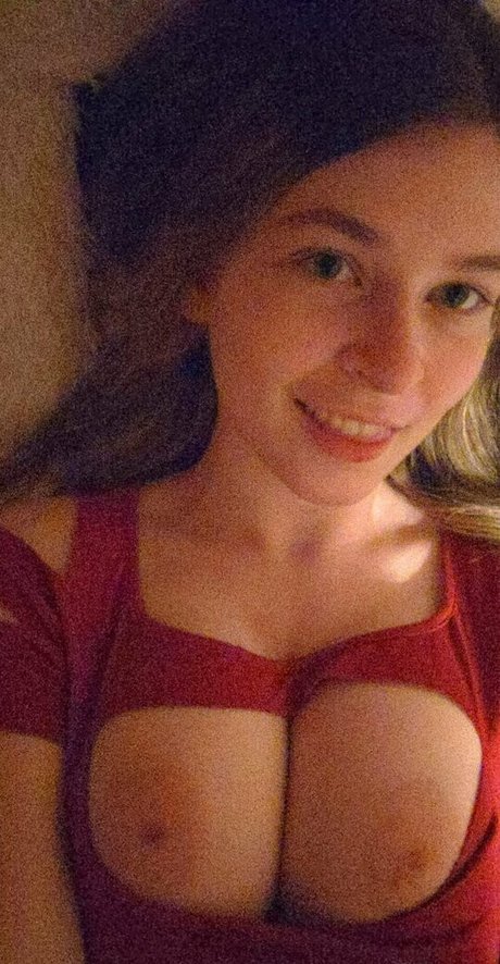 thatonechick73 adult star image