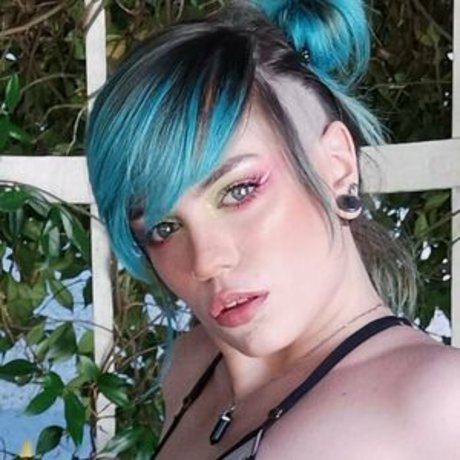 loviasg free naked pornstar pics