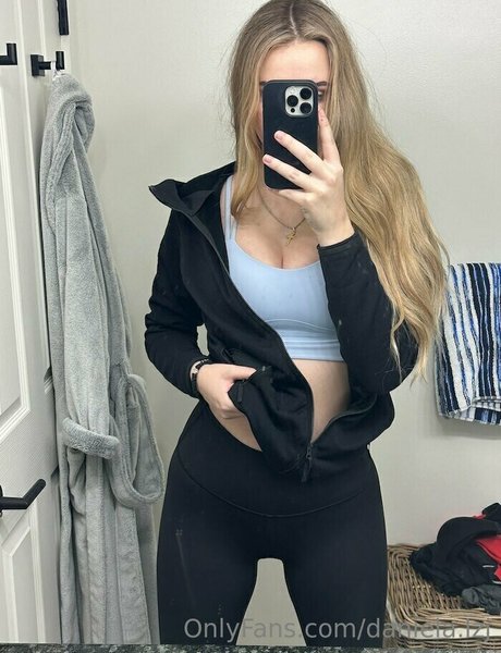 pantyhose milf onlyfans best pics