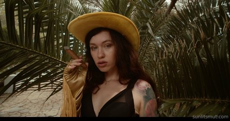 chubby goth onlyfans free sex archive