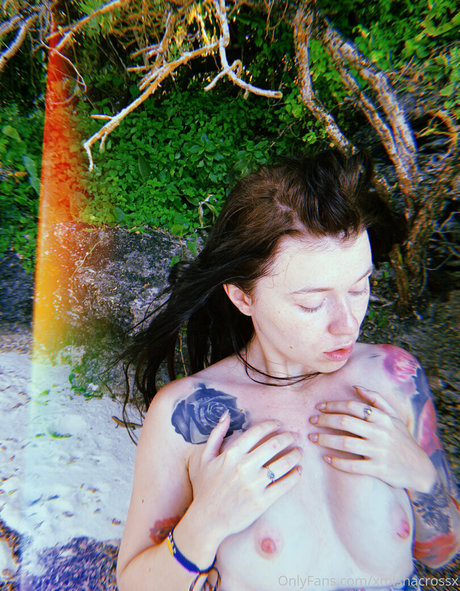 xmishacrossx actress galleries