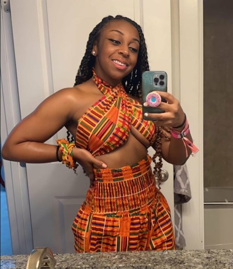 JazzyGuns sexy model images