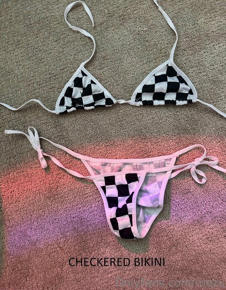 roozu pornstar hd pics