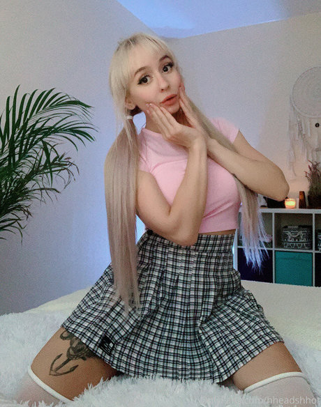 milf handjob onlyfans naked images