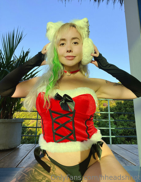 petite slut onlyfans sexy nudes photos