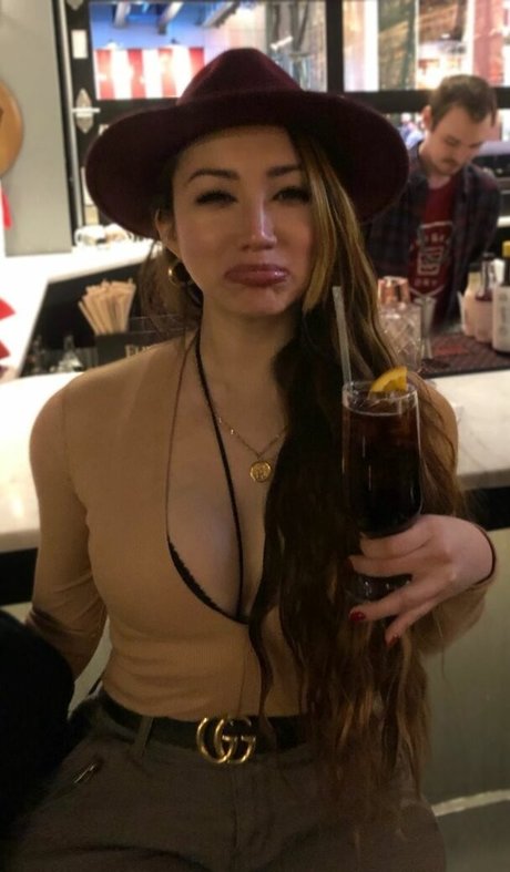 Dajinism model pornographic pictures