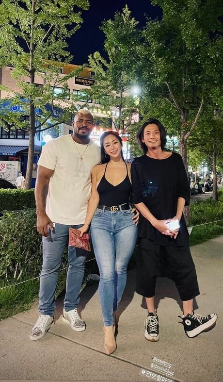 goth threesome onlyfans hd img