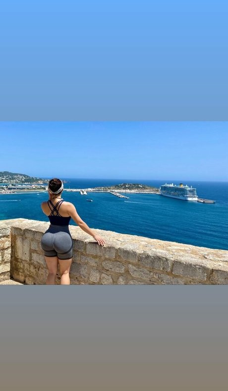 Dajinism model sex img