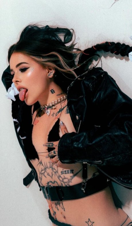 fat girls onlyfans sexy nude image