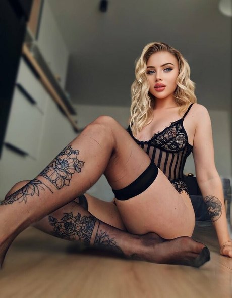 sucking tits onlyfans hd img