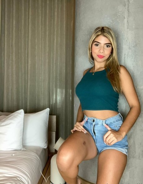 pointy tits onlyfans free porn pics