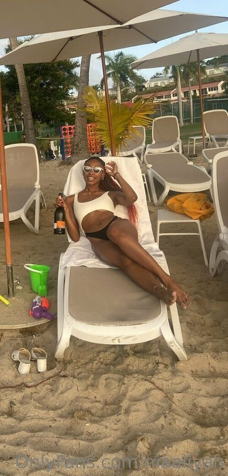 skinny shemale onlyfans hot naked picture