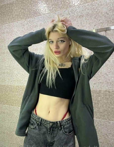 asian top onlyfans hot nude images