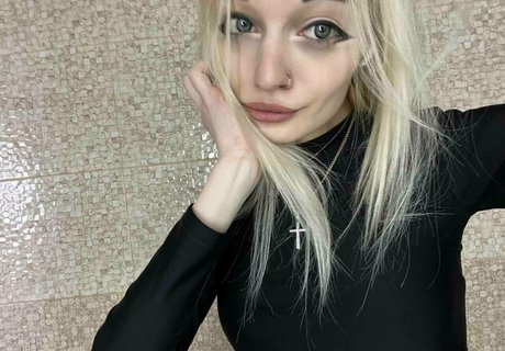 skinny tyan hd star galleries