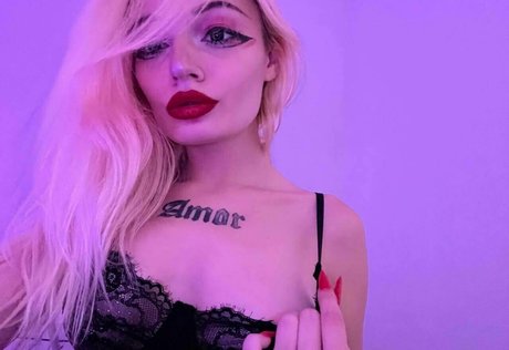 skinny tyan art actress galleries