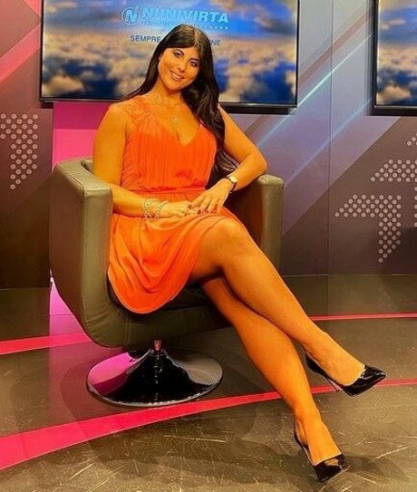 Valentina De Nucci model art pics