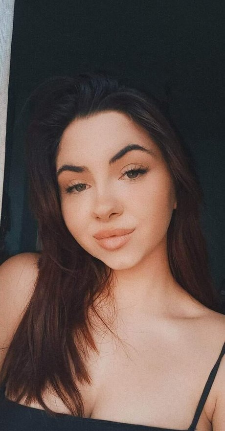 Wiktoria Bystro hd star image