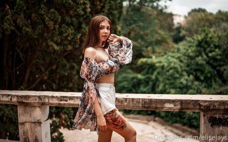 feet milf onlyfans art nude img