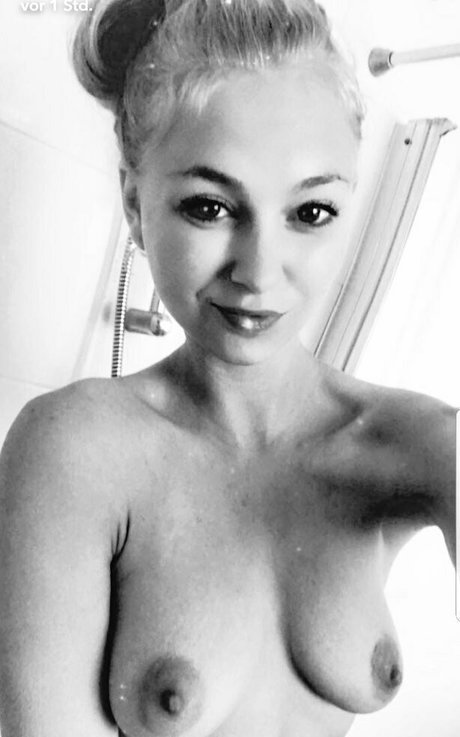 standing fuck onlyfans adult gallery