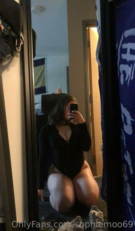 sophiemoo69 star adult photo