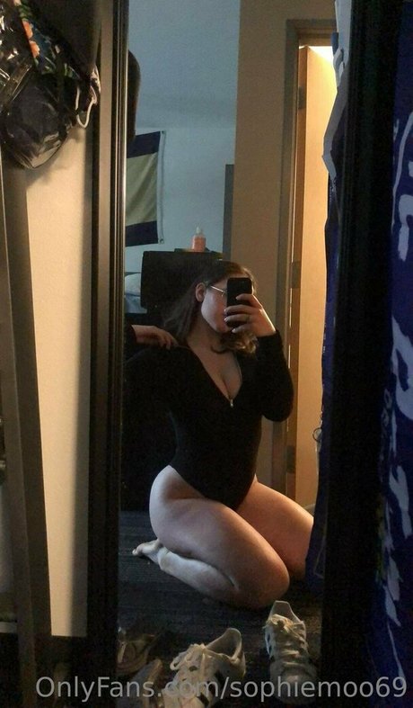 sophiemoo69 pretty actress photos