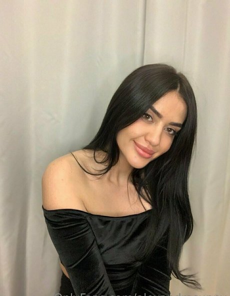 alexandrasunny hot model img