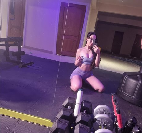 milf handjob onlyfans beautiful naked picture