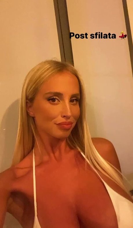 hairy legs onlyfans free naked pics