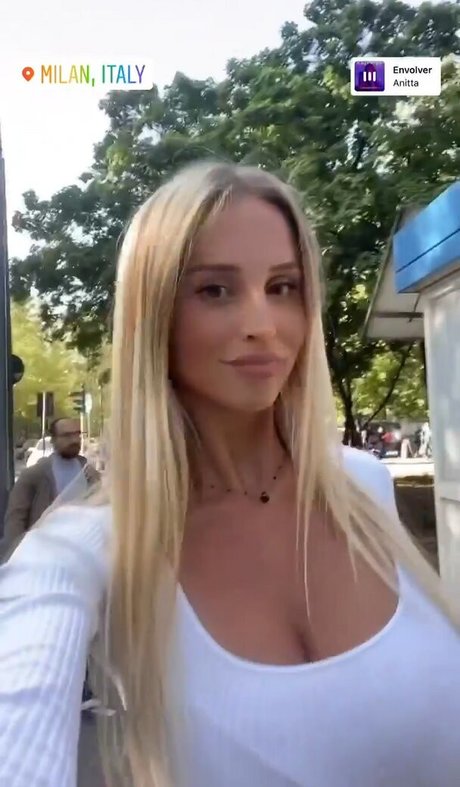 big tits riding onlyfans beautiful naked gallery