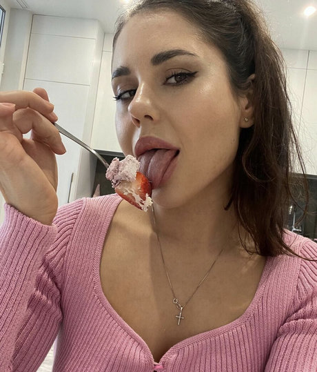 feet teen onlyfans pretty images