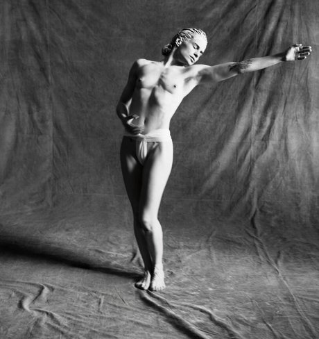 Becky G erotic star galleries