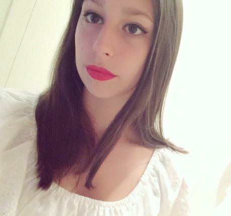 busty mom onlyfans free xxx img