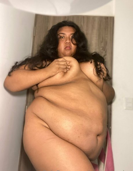 lunaredondaa art pornstar pic