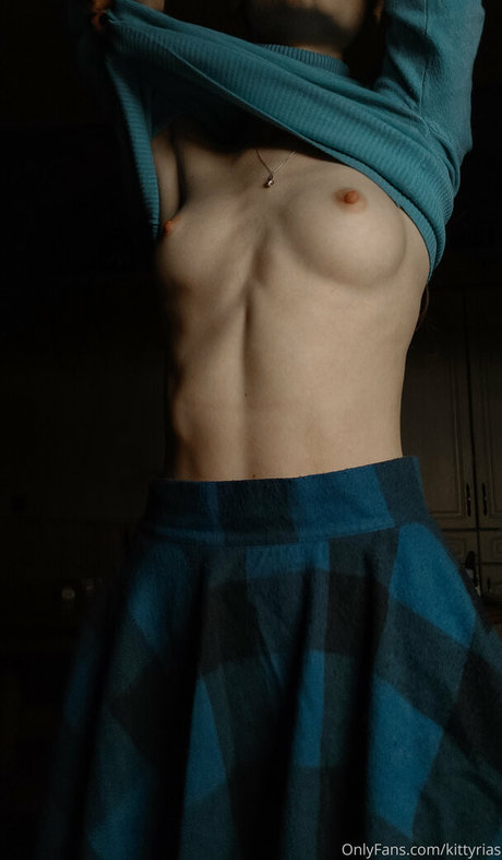 extreme onlyfans beautiful naked photos