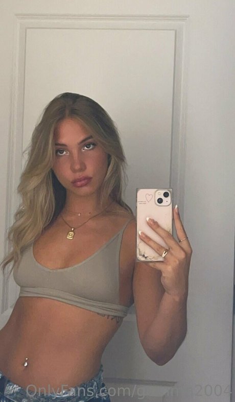 caya2004 star sexy images